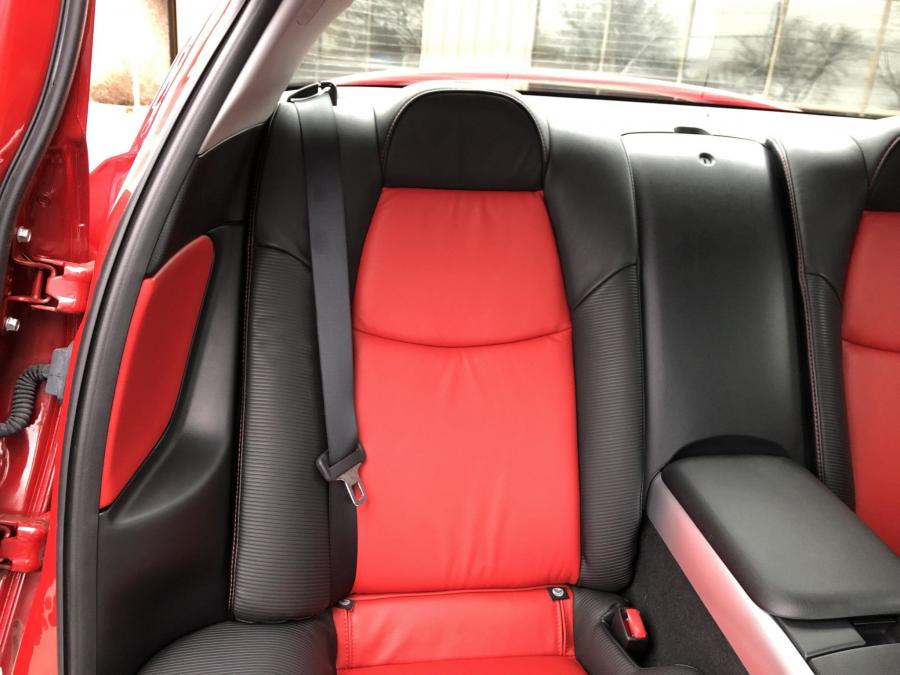 Интерьер Mazda RX-8 2005 года  (фото 126 из 197)